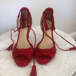 Vince Camuto - 6M Stellima Heel in Indie Red (new)